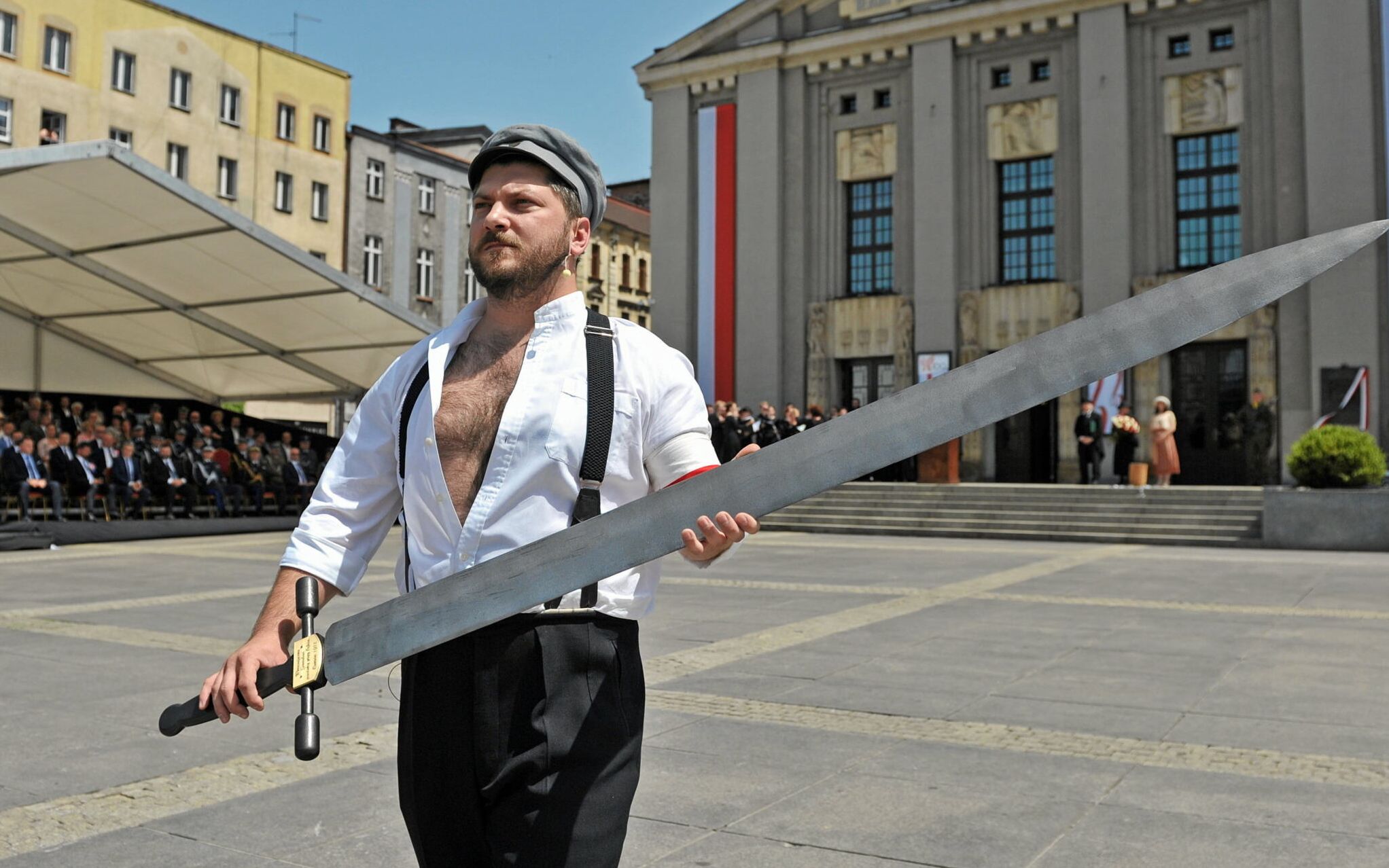 19.06.2022 Katowice , Rynek . Inscenizacja wkroczenia do Katowic Wojska Polskiego z okazji setnej rocznicy przylaczenia czesci Slaska do Polski .
Fot. Anna Lewanska / Agencja Wyborcza.pl