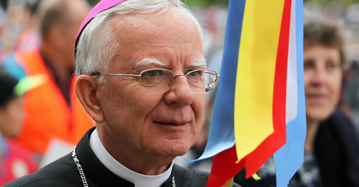 Zmiana na fotelu metropolity. Za Jędraszewskiego – Ryś