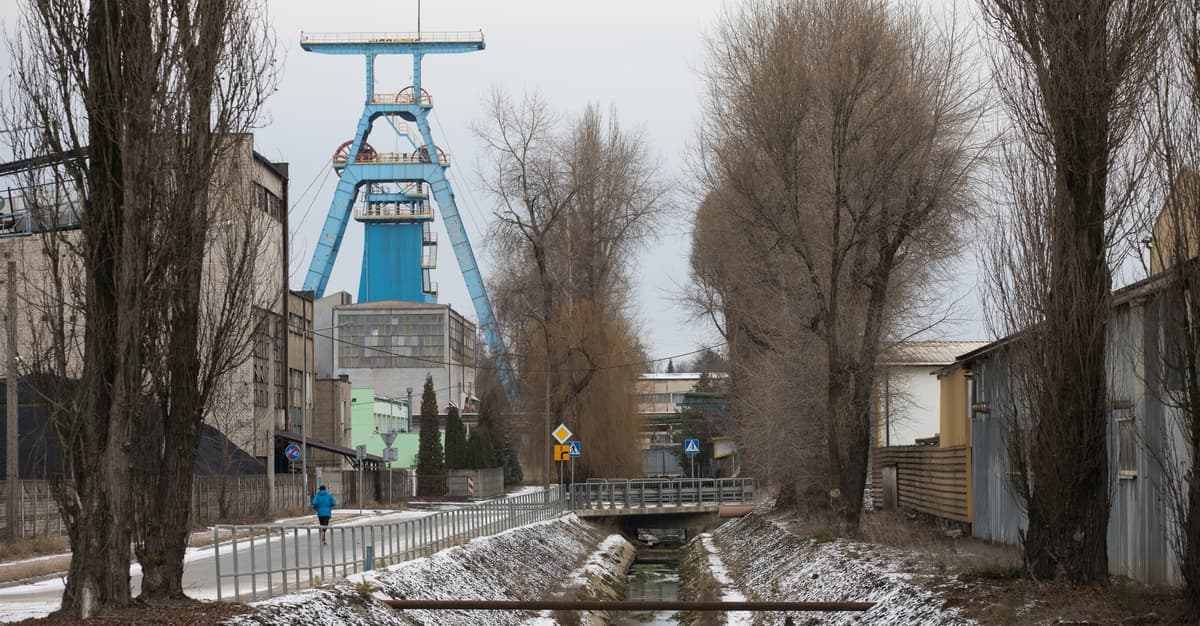 Kopalnia-widmo straszy na Jurze. Mieszkańcy jej nie chcą, rząd może uznać złoża za strategiczne