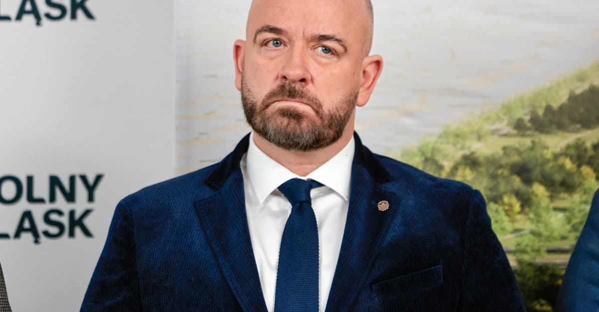 TVP zablokowała materiał o Sutryku. Teraz zawiesiła wydawców