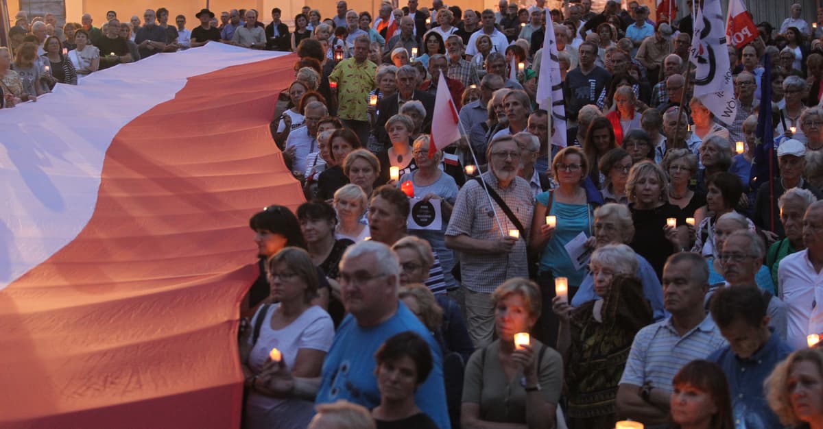 Jak nas władza PiS załatwiła. Raport, którego rząd Tuska nie opublikował, łamiąc prawo