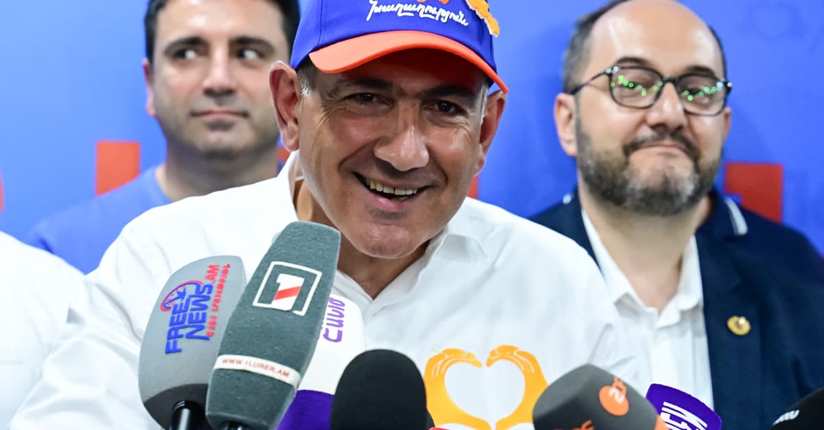 Nikol Pashinyan won the elections in Armenia, but he has a strong pro-Russian opposition