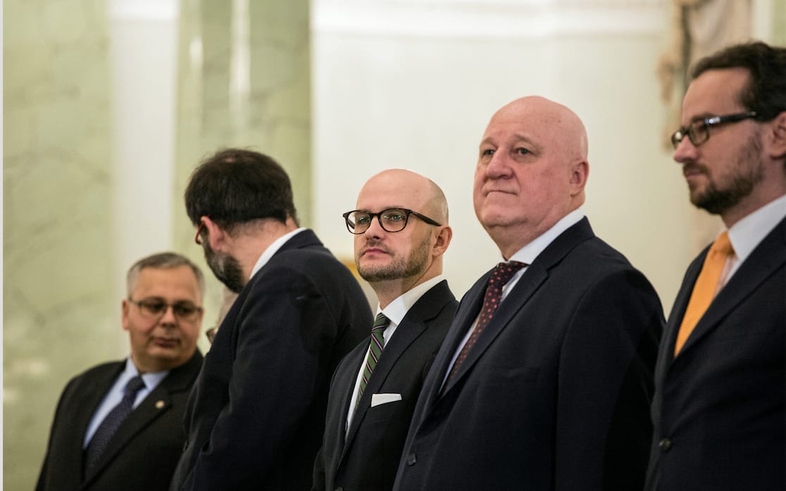 Grafika do artykułu PKW: Głosowanie nie może się odbyć. Nie będzie ciszy wyborczej w weekend