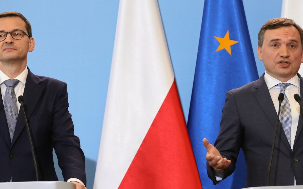 18.06.2019 Warszawa , Kancelaria Prezesa Rady Ministrow . Premier Mateusz Morawiecki , minister sprawiedliwosci Zbigniew Ziobro podczas konferencji po posiedzeniu rzadu . 
Fot. Slawomir Kaminski / Agencja Gazeta