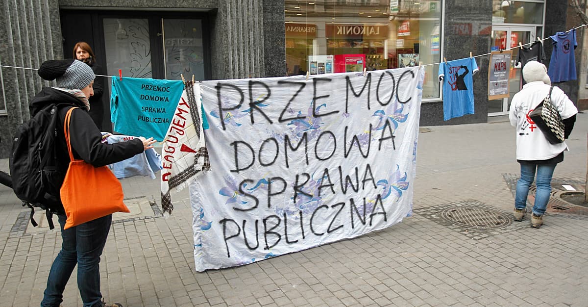 Rząd Dobry. Tylko pobitej matki nie ma kto ochronić [ROZMOWA]