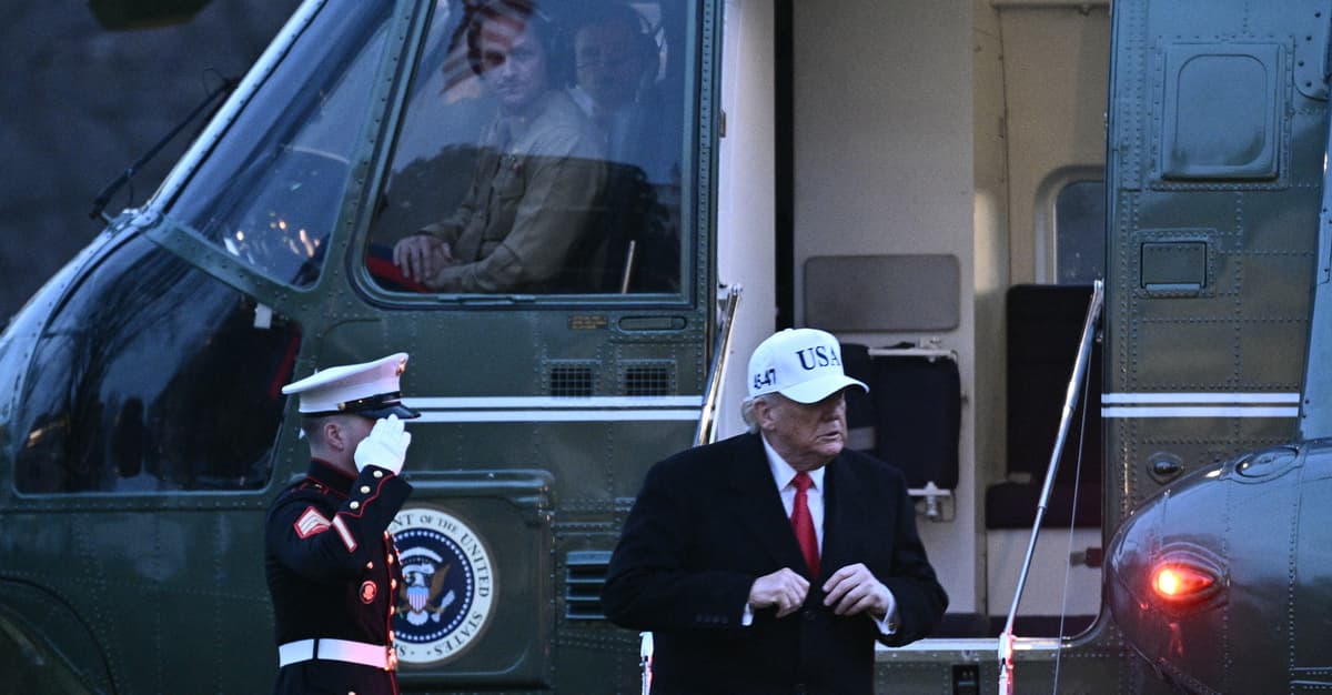 Trump robi retoryczny krok w tył w sprawie ataku na Iran. Ale Amerykanie ewakuują bazę w Katarze