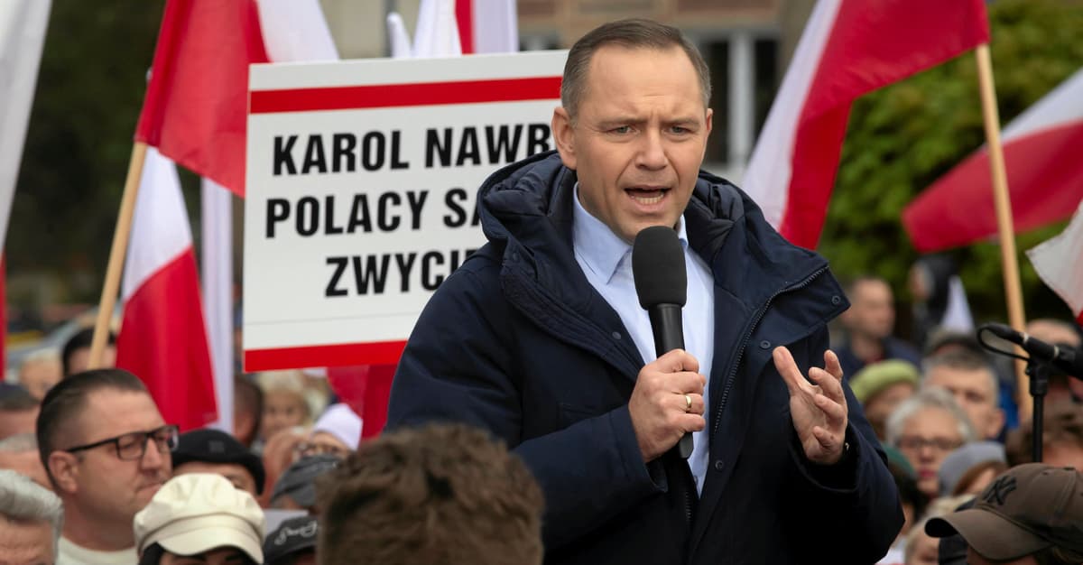 Trzaskowski bije w Nawrockiego Biblią, pozostali straszą duopolem. Podsumowanie kampanijnego weekendu