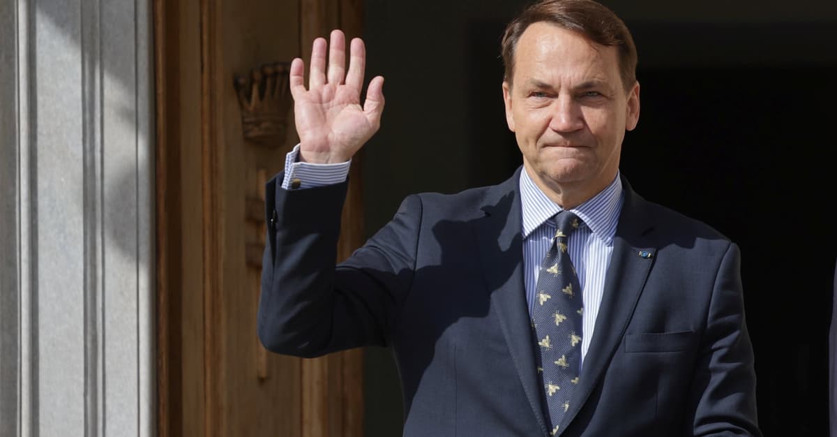 Sikorski do Rosji: „Kolejna rosyjska rakieta zostanie zestrzelona. Zostaliście ostrzeżeni”