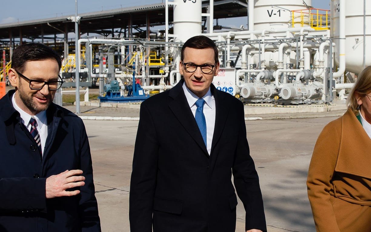 Grafika do artykułu Polska wciąż sprowadza surowce z Rosji. W 2021 zapłaciliśmy 15 mld euro. Skończymy z tym?