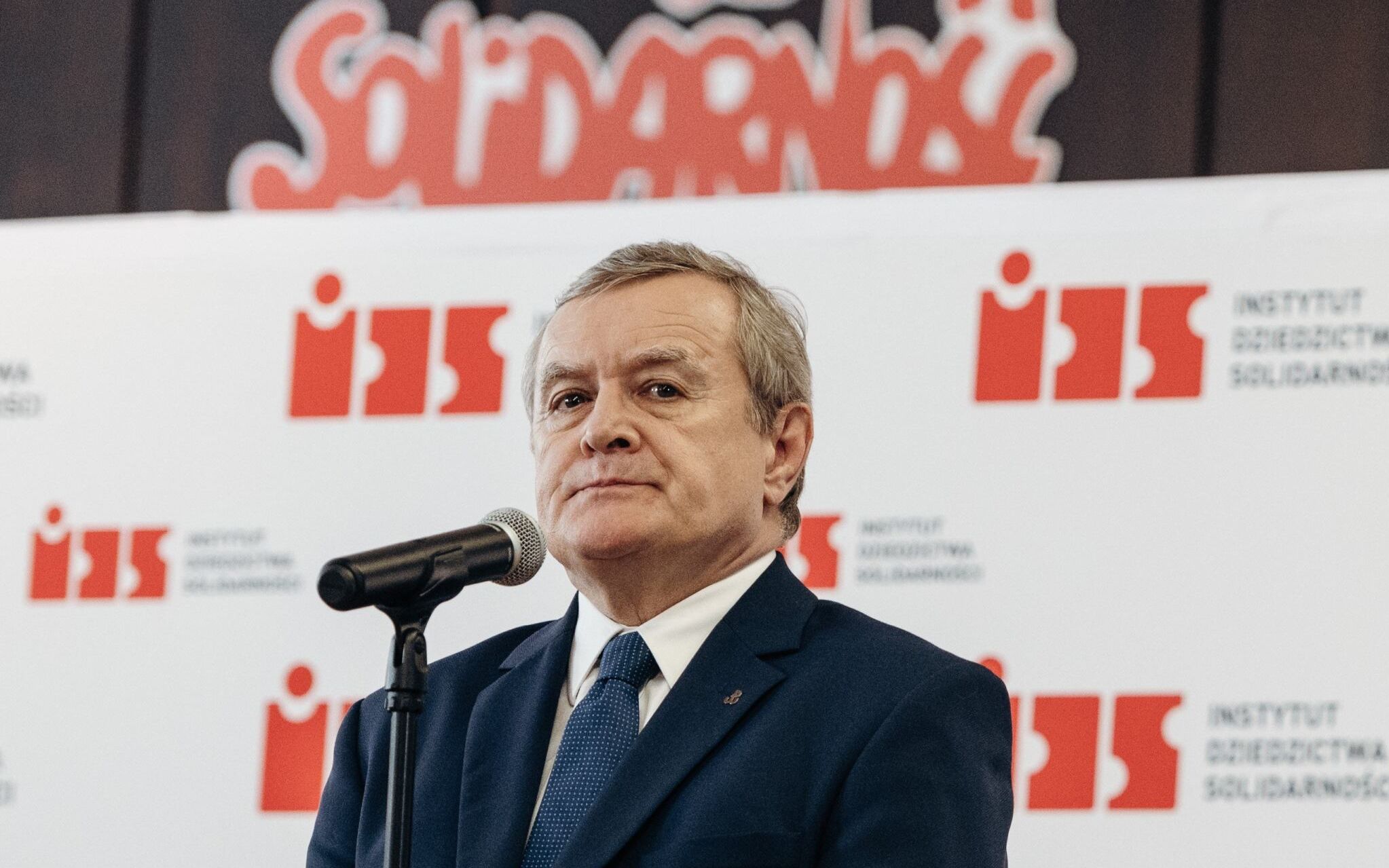 10.08.2020 Gdansk , Sala BHP . Wicepremier , minister kultury i dziedzictwa narodowego Piotr Glinski podczas konferencji prasowej dotyczacej obchodow 40. rocznicy utworzenia Niezaleznego Samorzadnego Zwiazku Zawodowego "Solidarnosc" oraz podpisania Porozumien Sierpniowych . 
Fot. Bartosz Banka / Agencja Gazeta