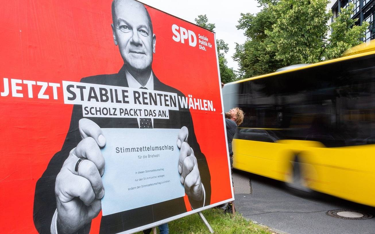Grafika do artykułu Chadecy straszą "skrętem w lewo", ale SPD wyraźnie prowadzi w sondażach. Skąd taki skok poparcia?
