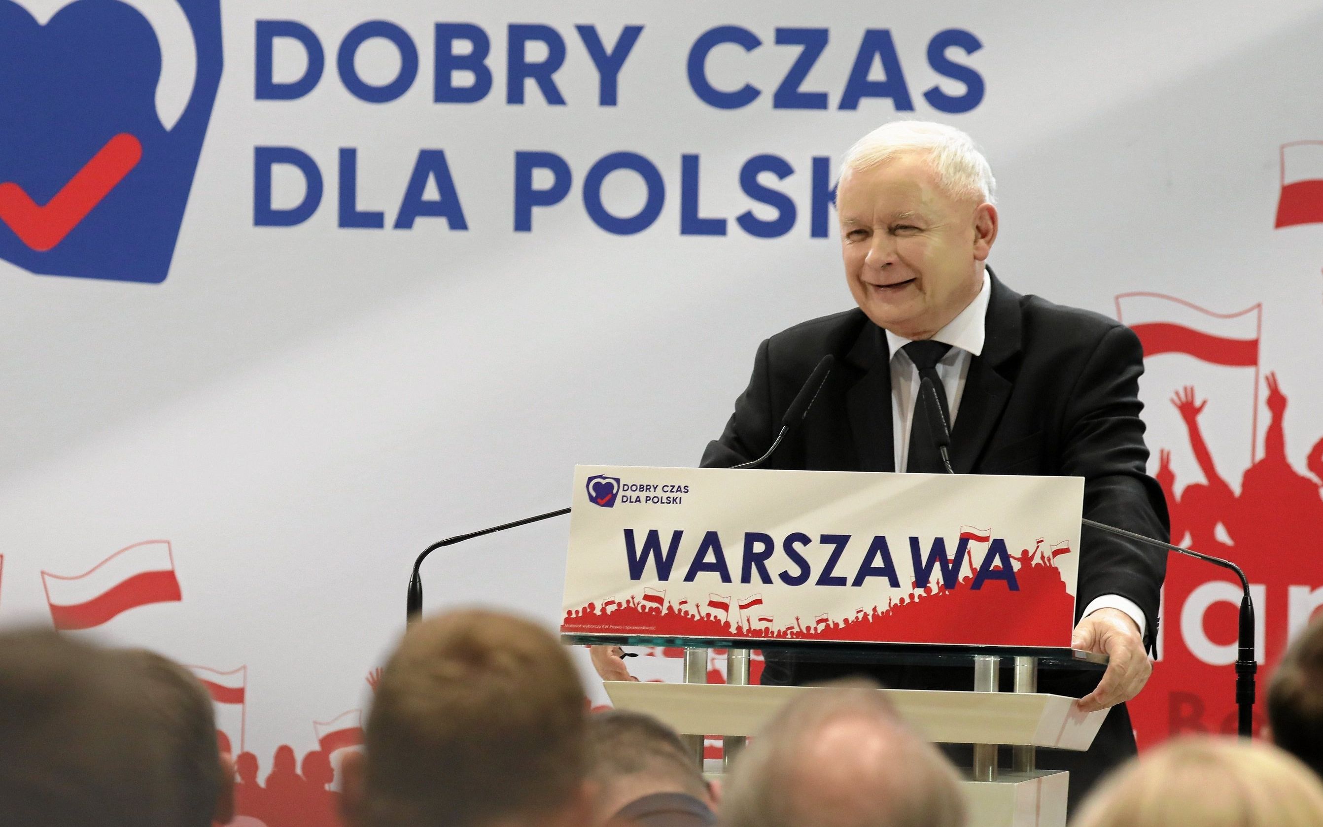 08.10.2019  Warszawa , ulica Florianska . Akademik Praski Diecezji Warszawsko - Praskiej . Prezes Prawa i Sprawiedliwosci Jaroslaw Kaczynski podczas spotkania z mieszkancami Warszawy .
Fot. Slawomir Kaminski / Agencja Gazeta