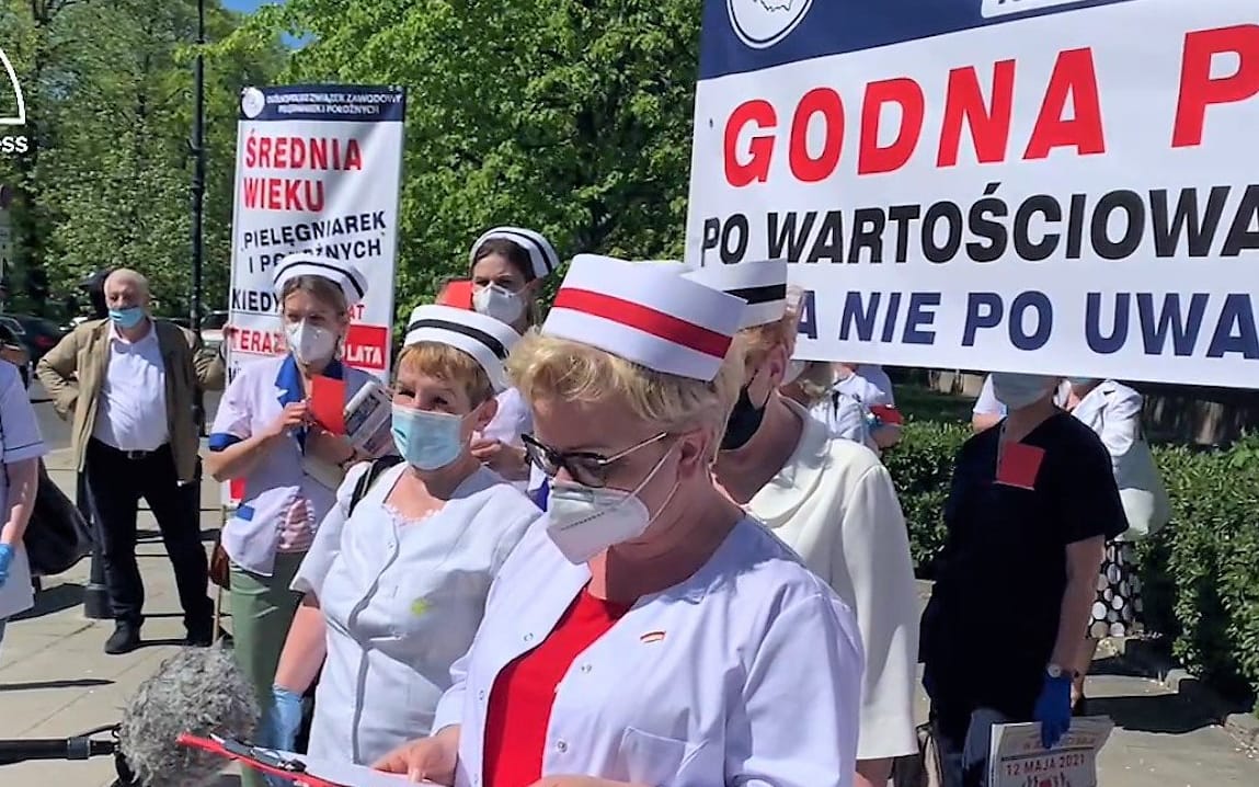 Grafika do artykułu Pielęgniarki mają dość. Dziś rozmowy ostatniej szansy z ministerstwem zdrowia