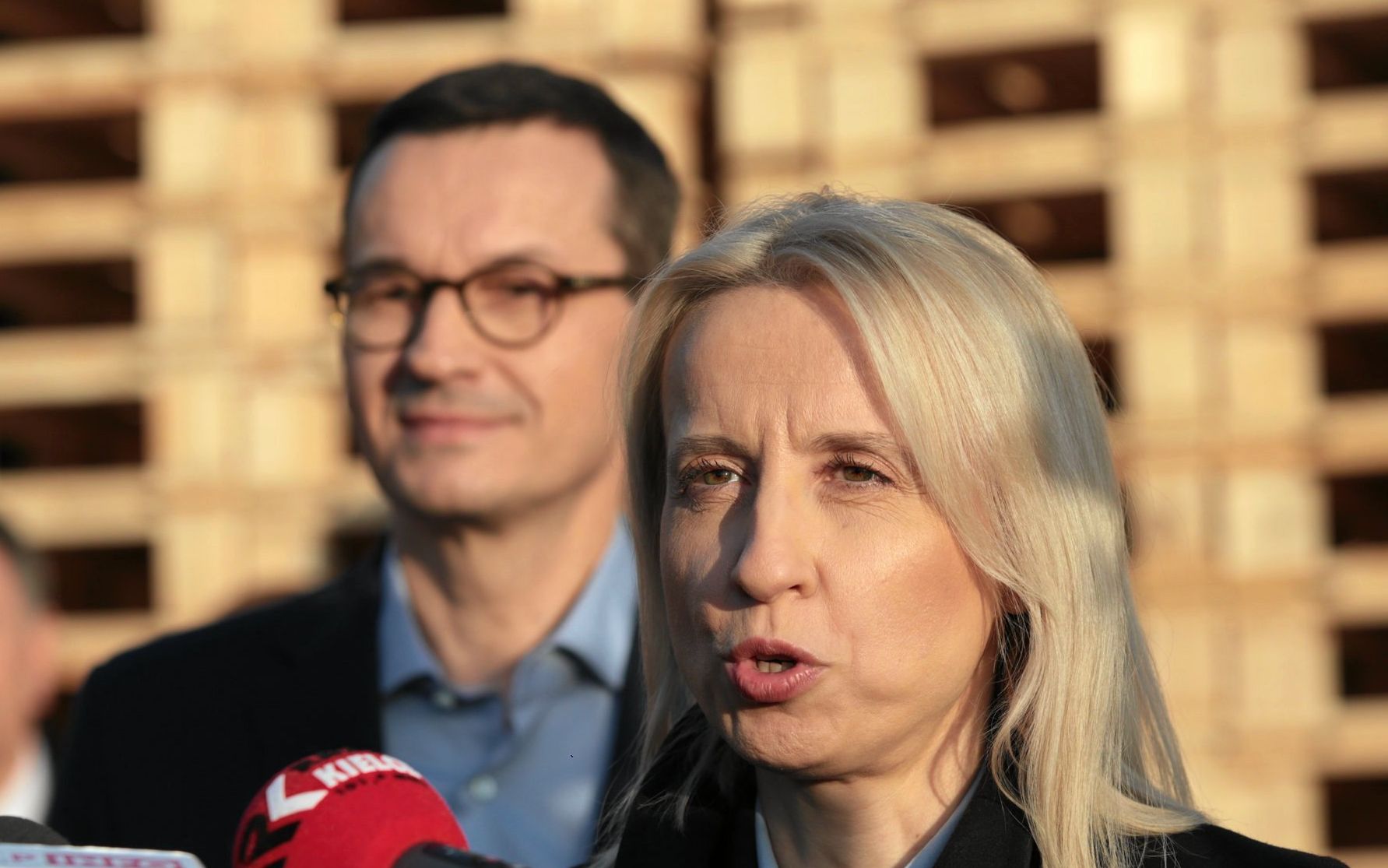 18.02.2019 Zagnansk . Premier Mateusz Morawiecki i minister Teresa Czerwinska z wizyta w firmie Grosspack .
Fot. Pawel Malecki / Agencja Gazeta