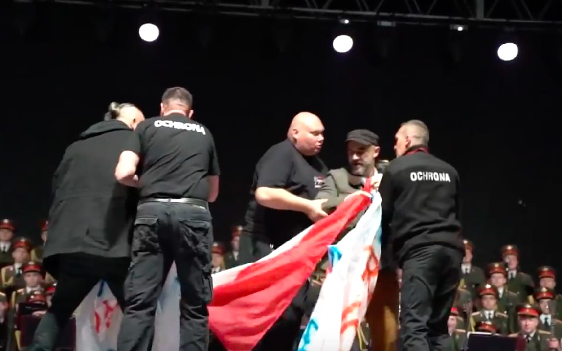 Grafika do artykułu OKO.press składa zażalenie do sądu. Policja zlekceważyła tajemnicę dziennikarską