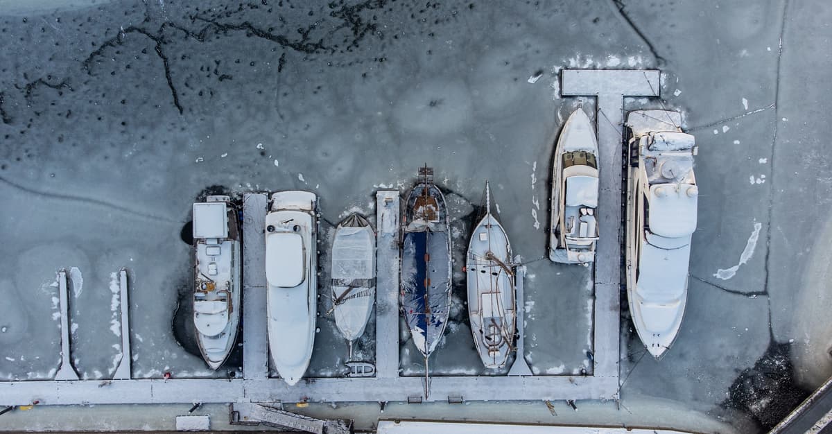 Ostrzeżenia przed silnym mrozem. Odczuwalna temperatura spadnie poniżej -30 °C