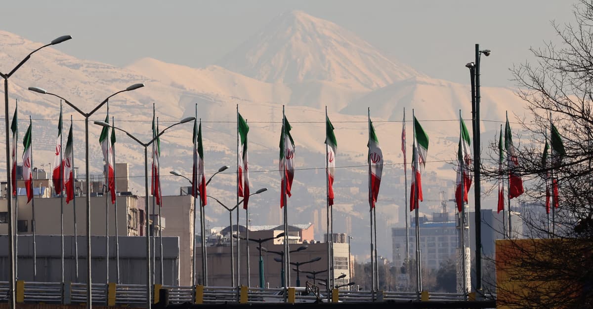 Iran: protesty nie ustają. Władza próbuje reform, społeczeństwo jest wściekłe