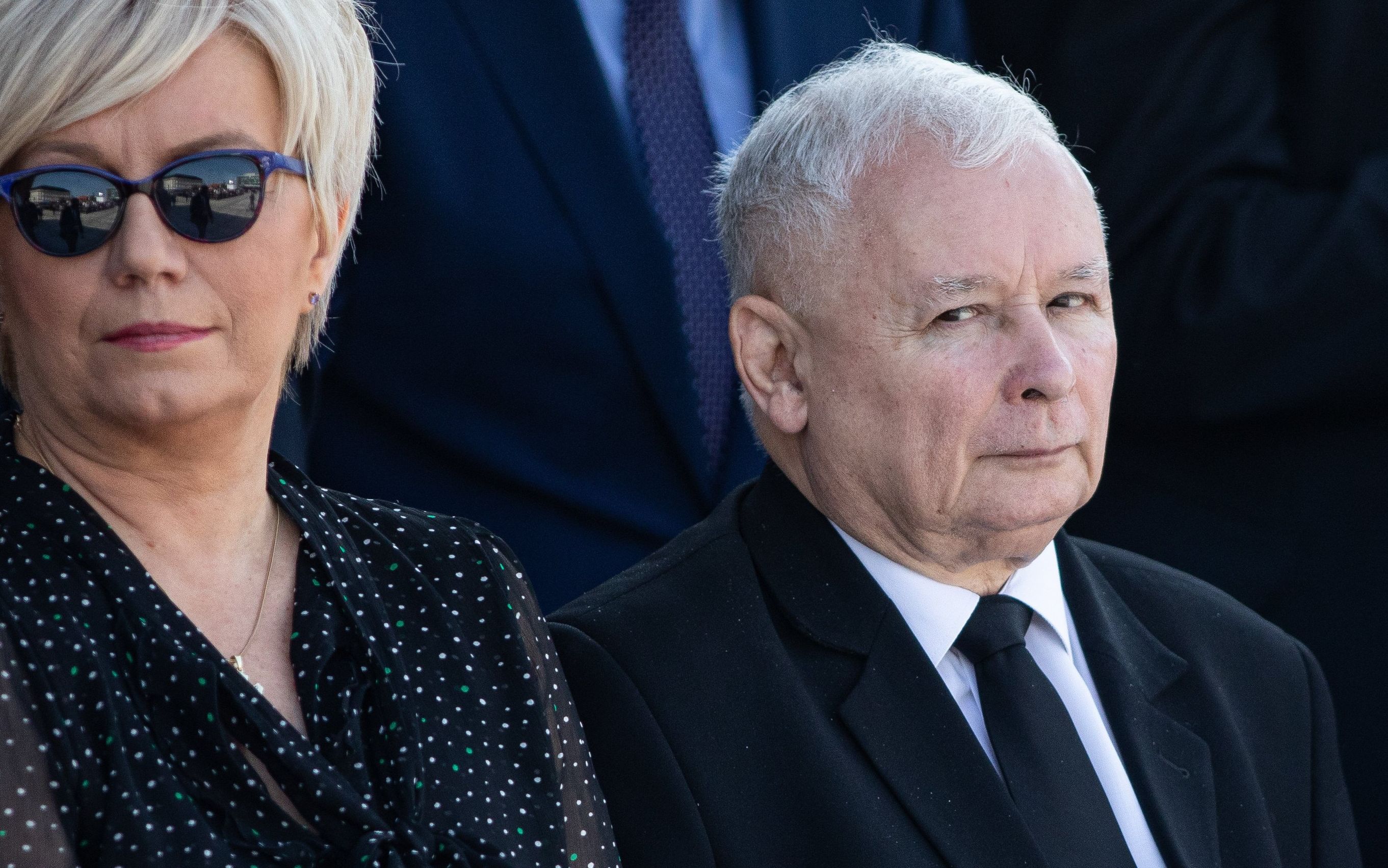 01.09.2019 Warszawa , plac Pilsudskiego . 80 rocznica wybuchu II wojny swiatowej . Od lewej: prezes Trybunalu Konstytucyjnego Julia Przylebska , prezes Prawa i Sprawiedliwosci Jaroslaw Kaczynski podczas uroczystosci . 
Fot. Dawid Zuchowicz / Agencja Gazeta