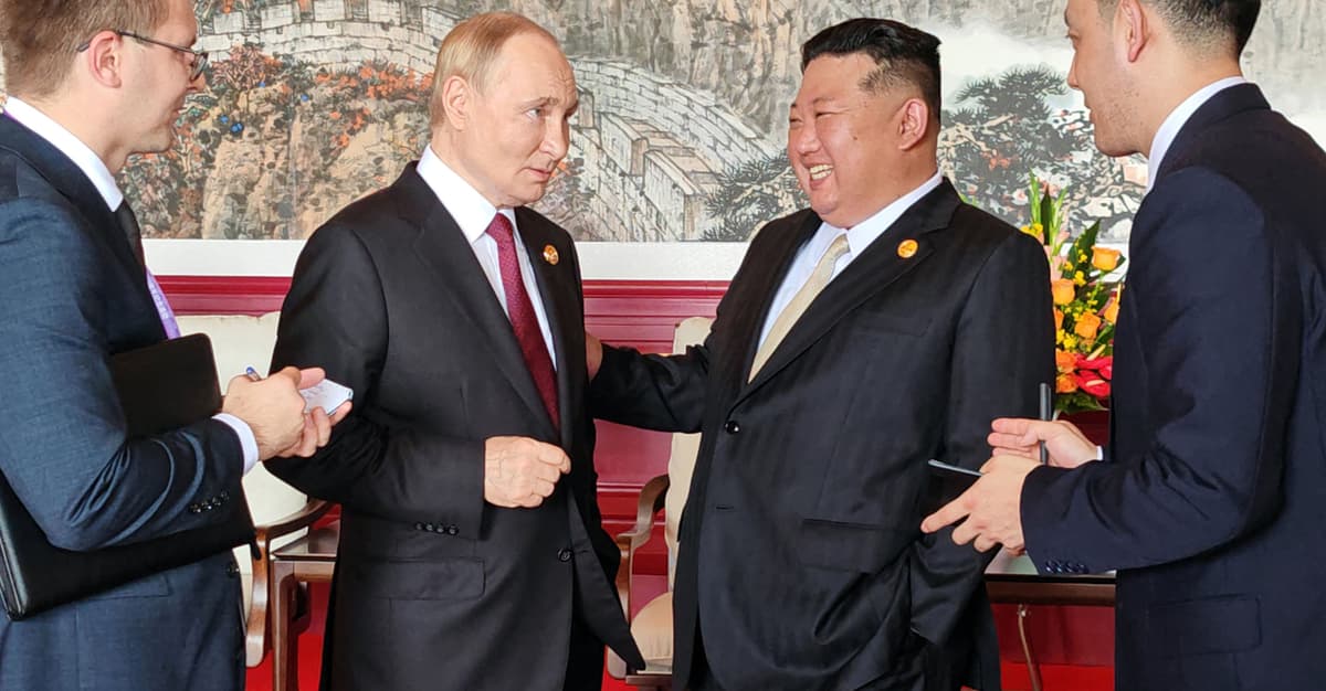 Kim Jong Un assures Putin of "brotherly" support