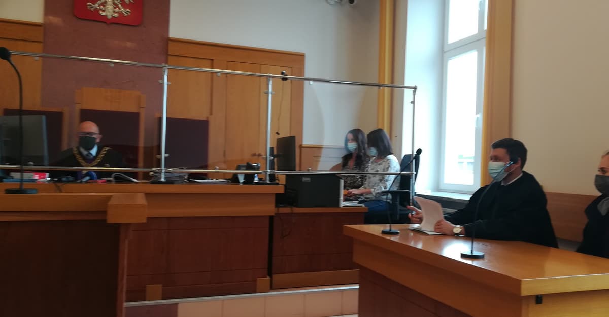 SLAPP-y wobec obywateli. Władza atakowała i przez cały czas może to zrobić [RAPORT RZĄDOWEJ KOMISJI]