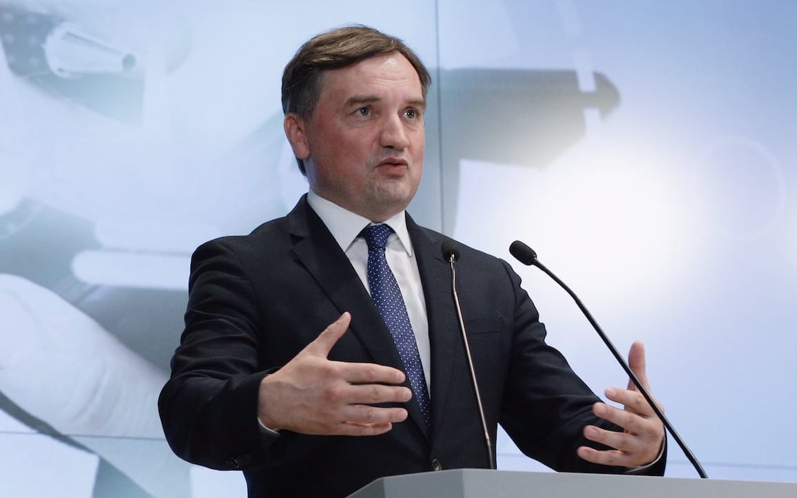 05.07.2021 Warszawa , Gielda Papierow Wartosciowych . Minister Sprawiedliwosci i Prokurator Generalny Zbigniew Ziobro podczas konferencji prasowej „ Ulatwienia dla przedsiebiorcow – szybki i sprawny e-KRS ” .
Fot. Dawid Zuchowicz / Agencja Gazeta