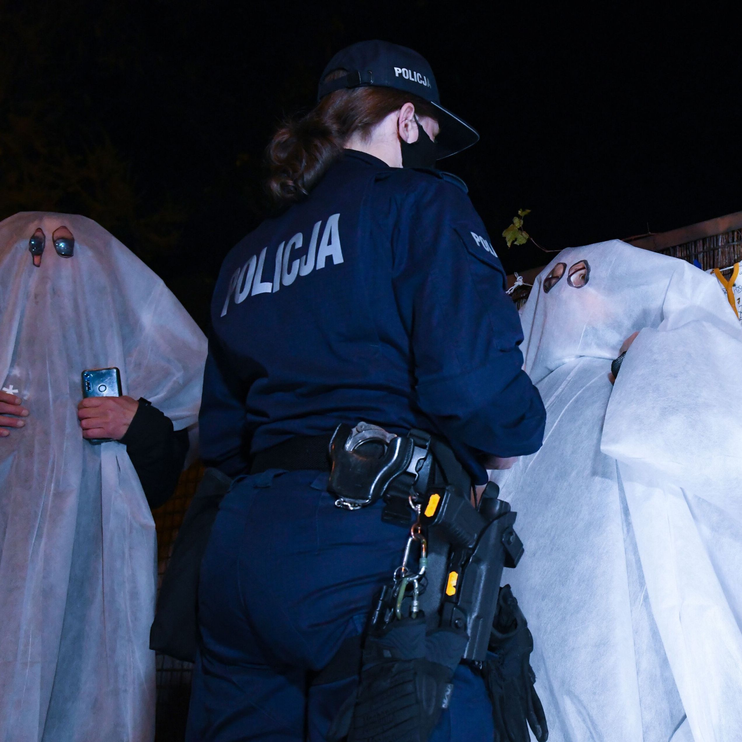 31.10.2021. Halloween pod domem Kaczyńskiego