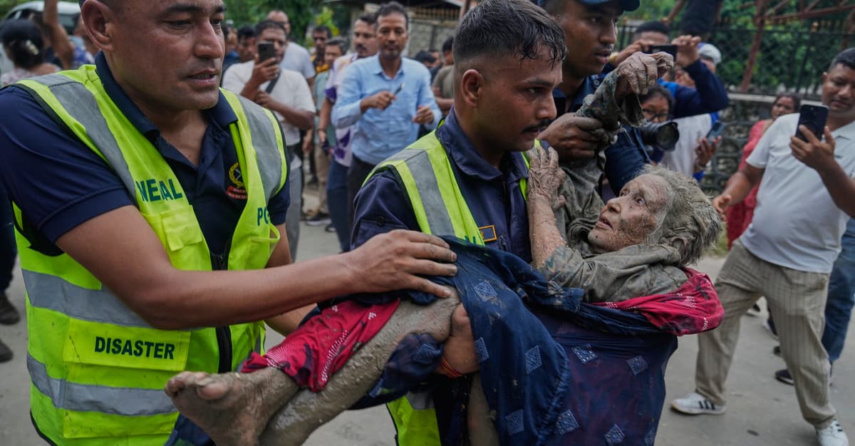 Powódź w Nepalu. Ponad 1300 osób zaginionych