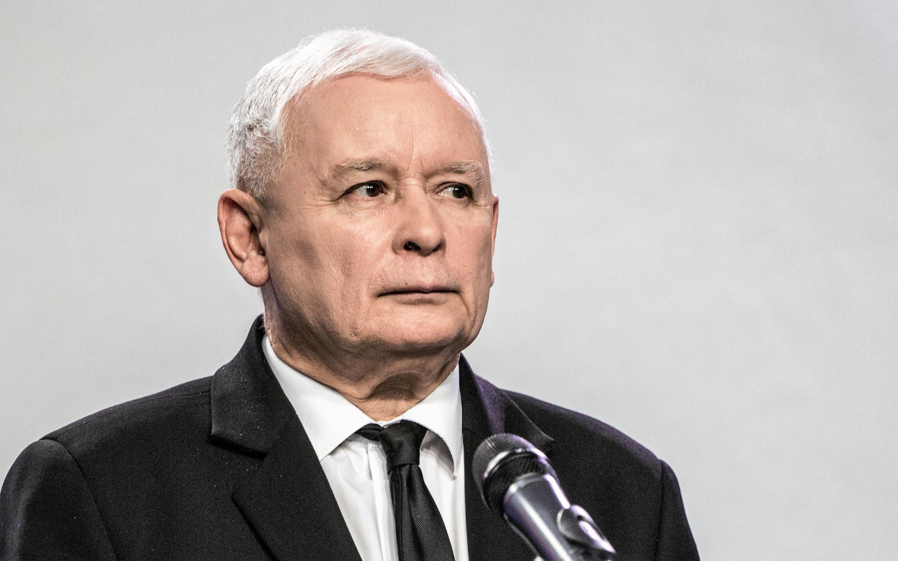 Grafika do artykułu Zrepolonizować "obce kulturowo" media. To recepta prawicy na zwycięstwo PiS w następnych wyborach