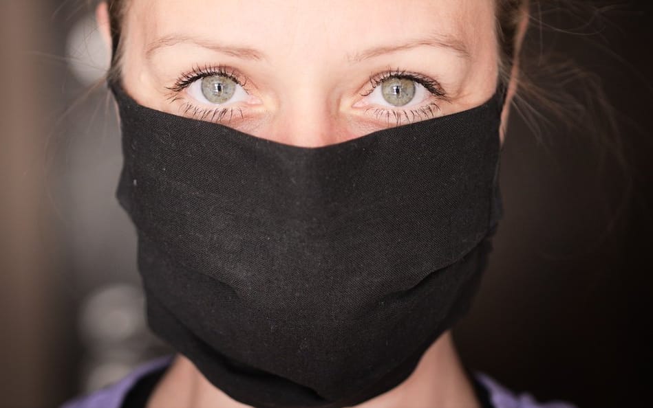 Grafika do artykułu Czy szwedzki model walki z epidemią się opłacił? [WYWIAD]
