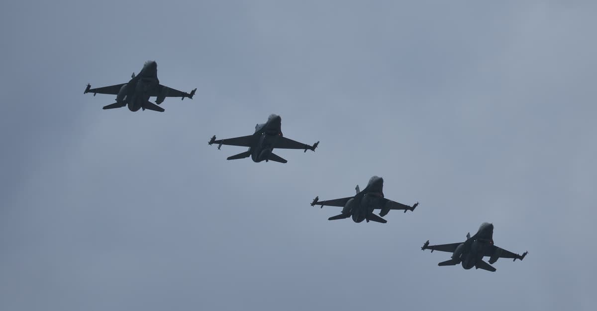 Rosyjski samolot rozpoznawczy nad Bałtykiem. Przechwyciły go polskie myśliwce