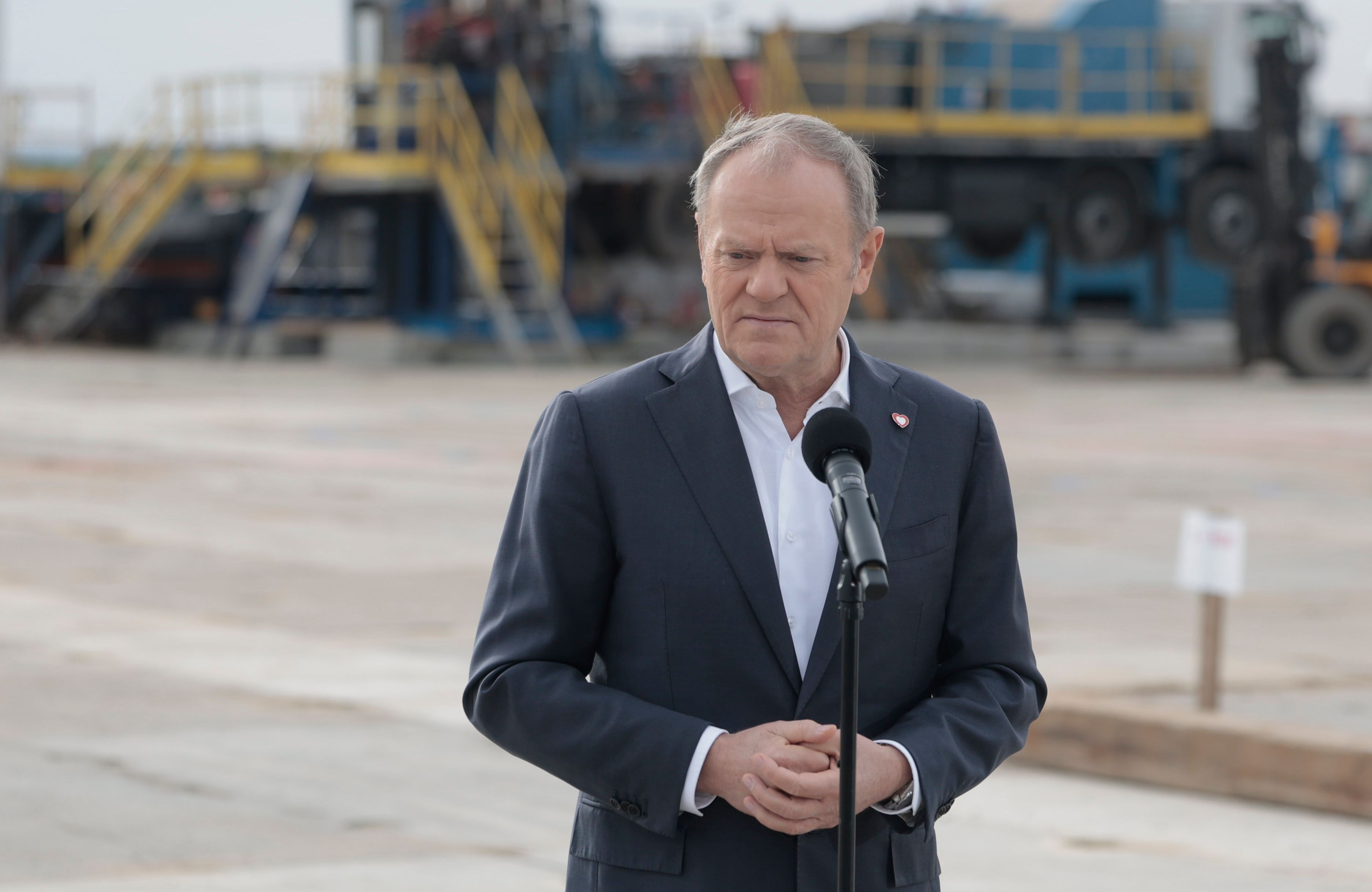 Wizyta premiera Donalda Tuska na terenie inwestycji KGHM w Retkowie