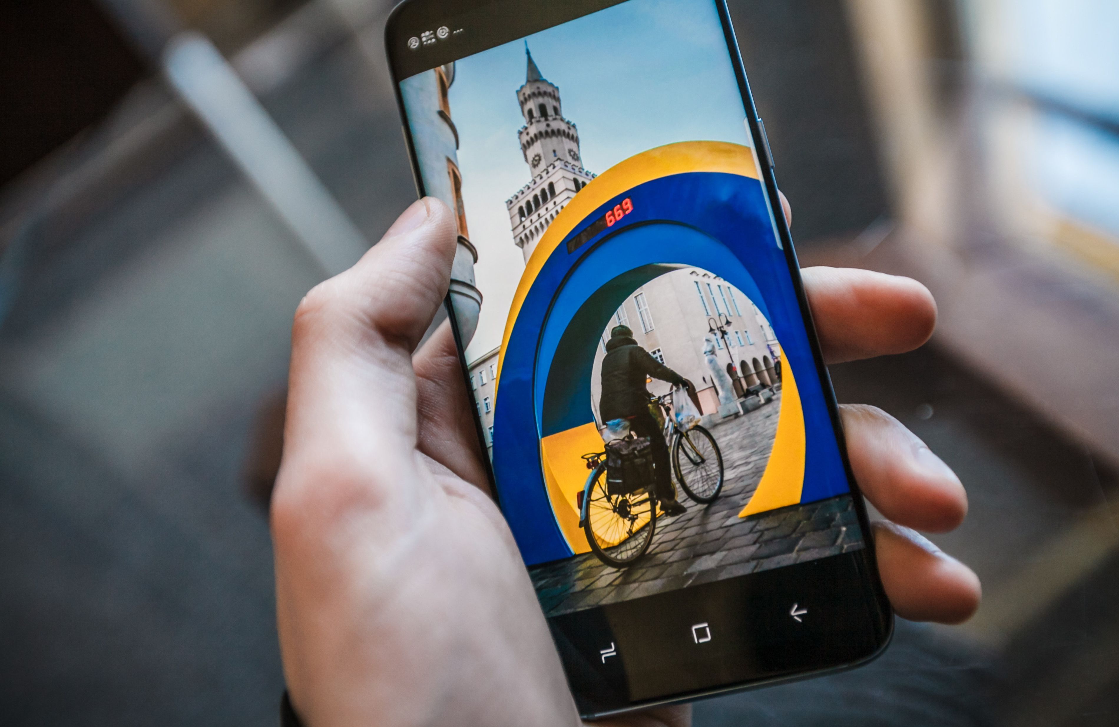 smartfon Fot. Roman Rogalski / Agencja Wyborcza.pl