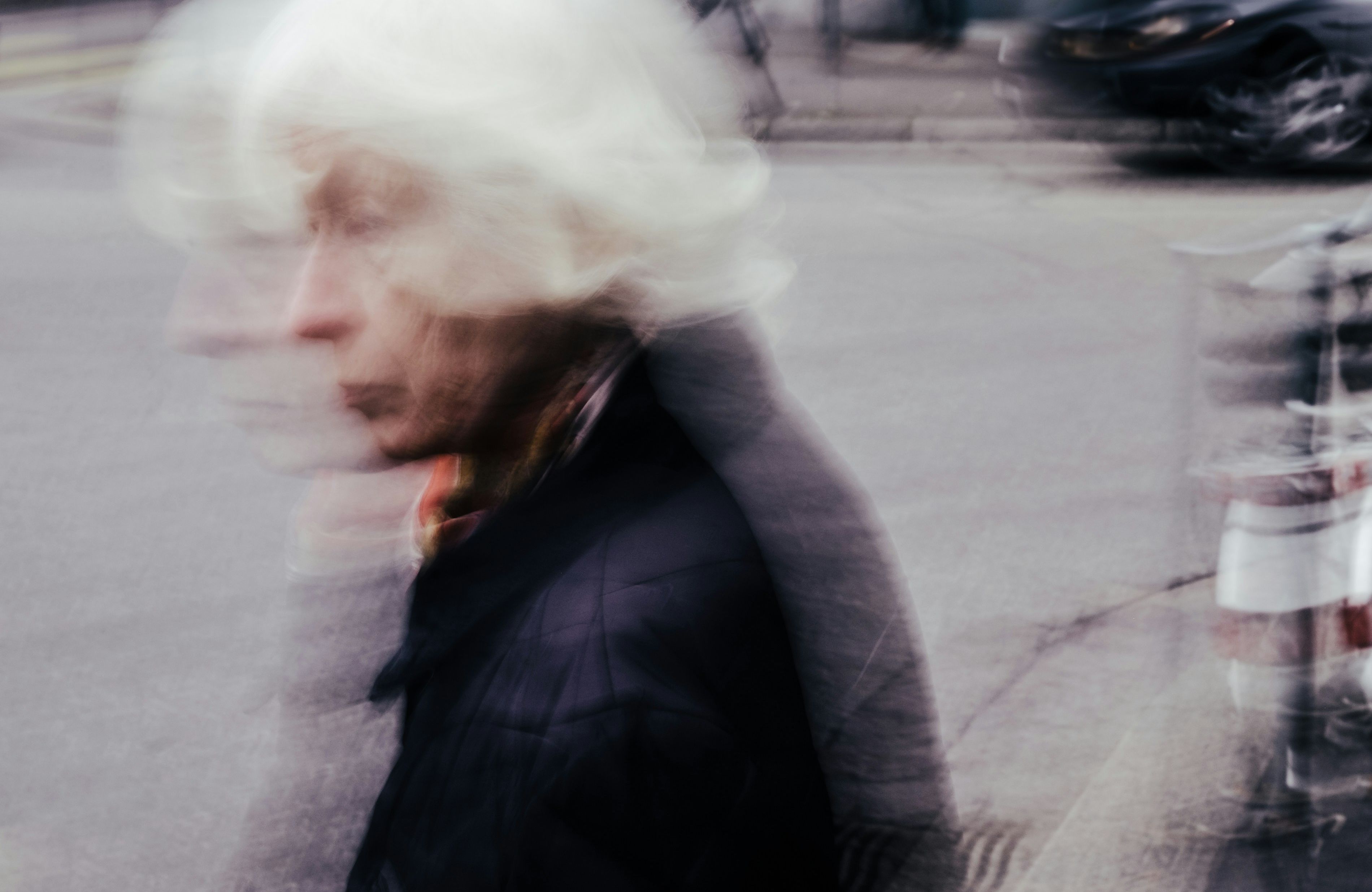 mario-heller-hCXwqmidMxY-unsplash