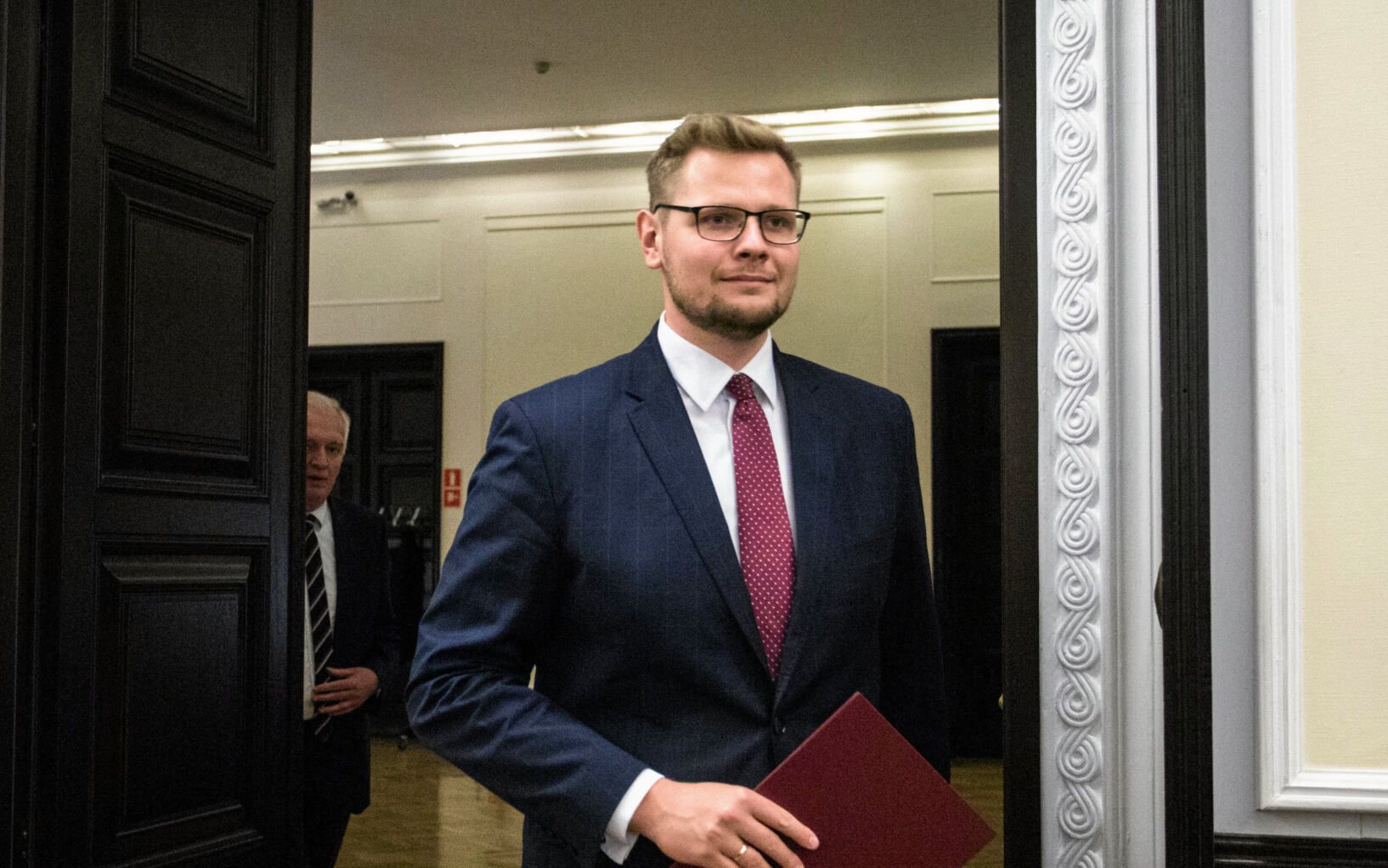 15.11.2019 Warszawa , Kancelaria Prezesa Rady Ministrow . Minister srodowiska Michal Wos podczas inauguracyjnego posiedzenia Rady Ministrow . 
Fot. Adam Stepien / Agencja Gazeta
