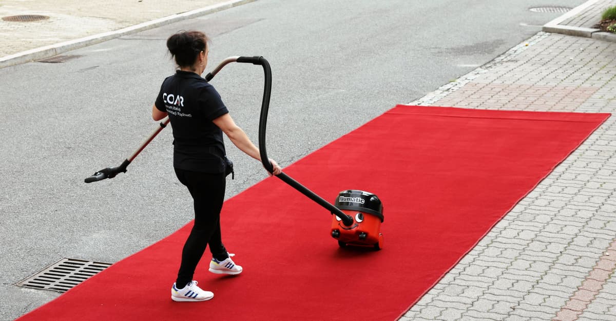 Ile nas kosztuje niewidzialna praca kobiet?