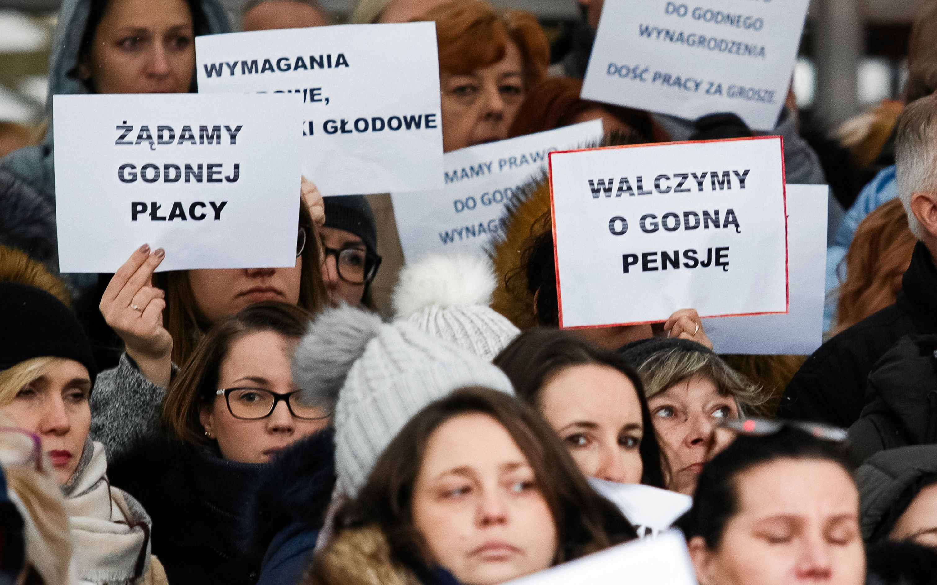 04.01.2019 Krakow , ul. Przy Rondzie , siedziba Sadu Rejonowego i Okregowego . Protest pracownikow sadow .
Fot. Jakub Wlodek / Agencja Gazeta