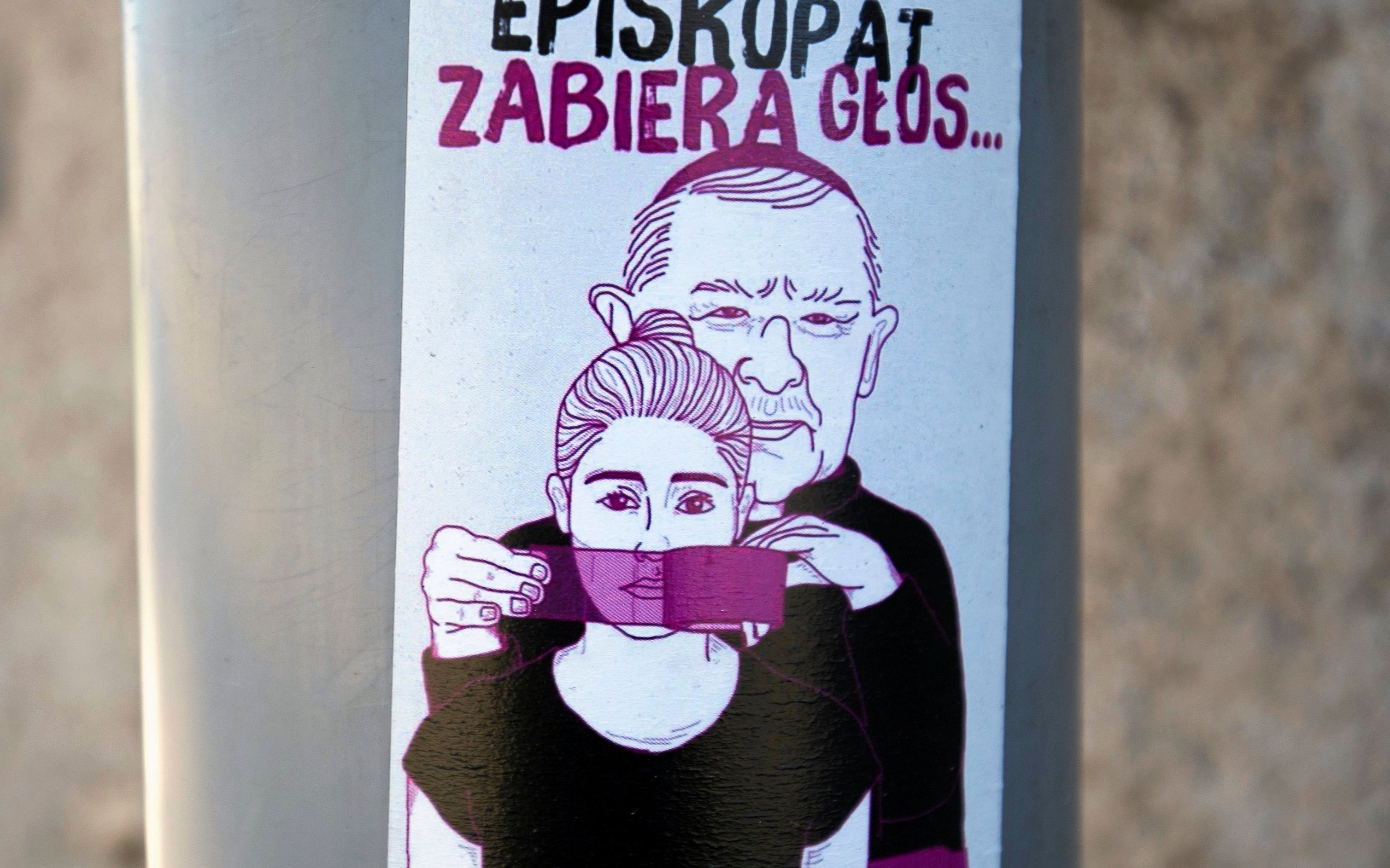 07.08.2018 Krakow , ul. Lubicz . Vlepka " Episkopat Zabiera Glos "
Fot. Jakub Wlodek / Agencja Gazeta