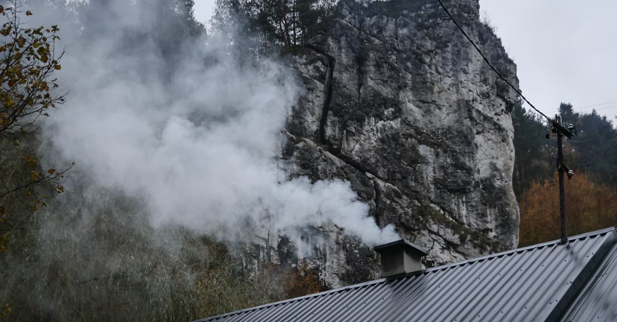 Jakość powietrza w Polsce coraz gorsza. Rząd się spóźnia z reakcją