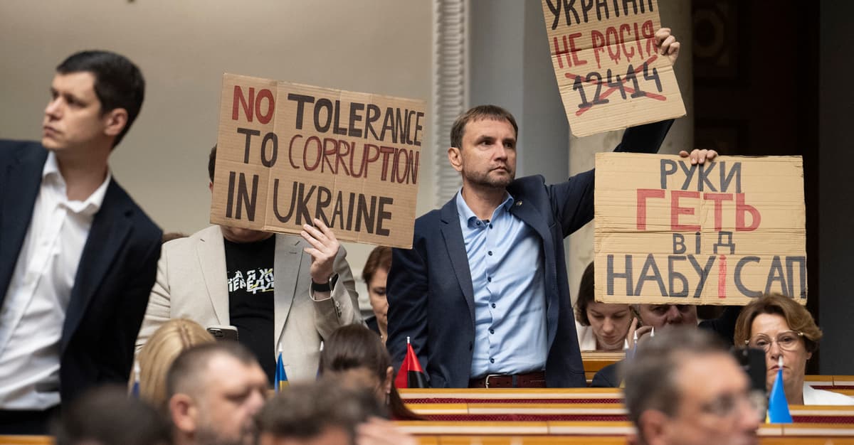 Ukraina walczy z korupcją: zawiesza ministra