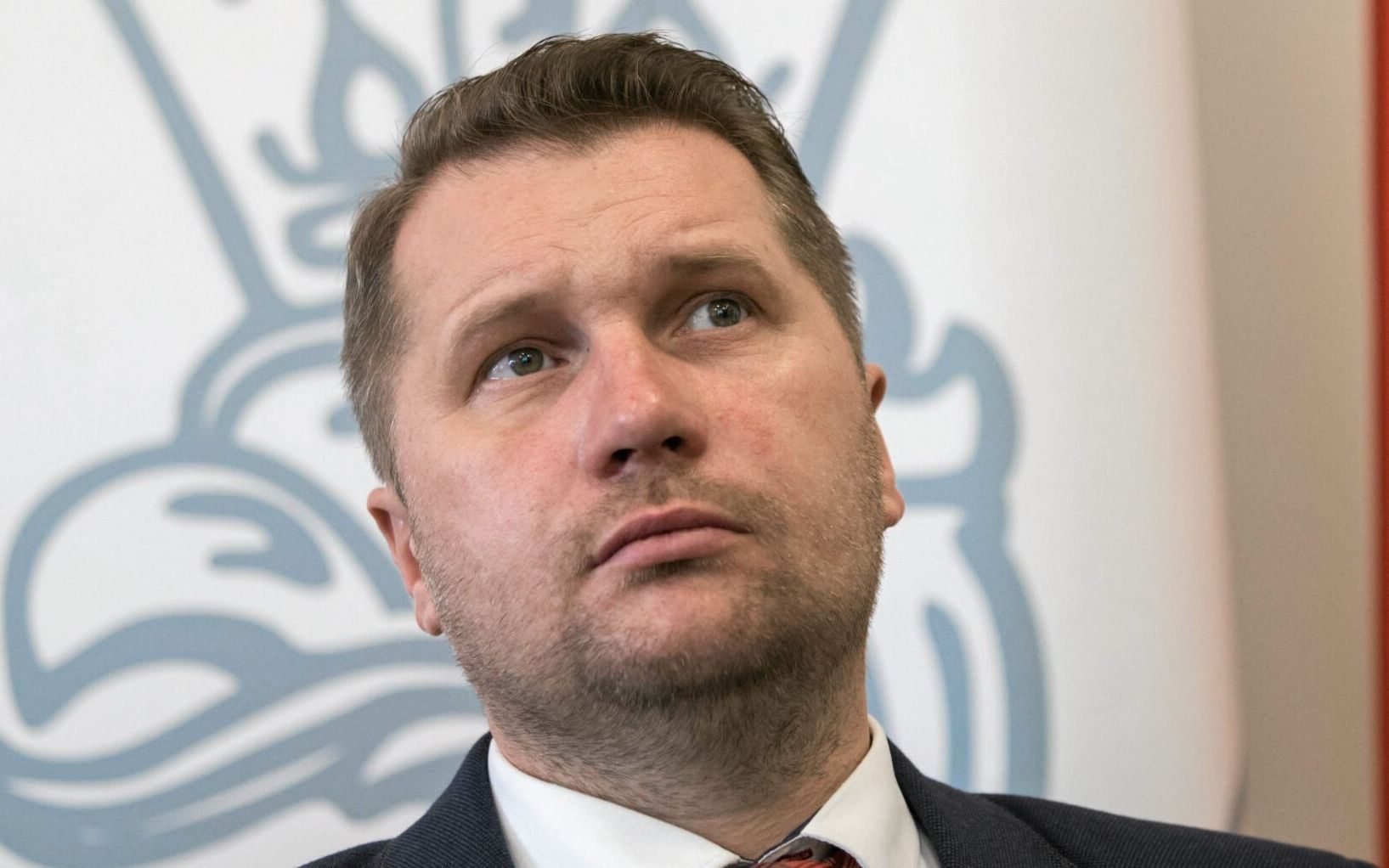 24.10.2017 Lublin , Urzad Wojewodzki . Wojewoda Przemyslaw Czarnek podczas konferencji prasowej na temat budowy czesci drogi ekspresowej S 19 , bedacej obwodnica miejscowosci Niemce .
Fot. Jakub Orzechowski / Agencja Gazeta