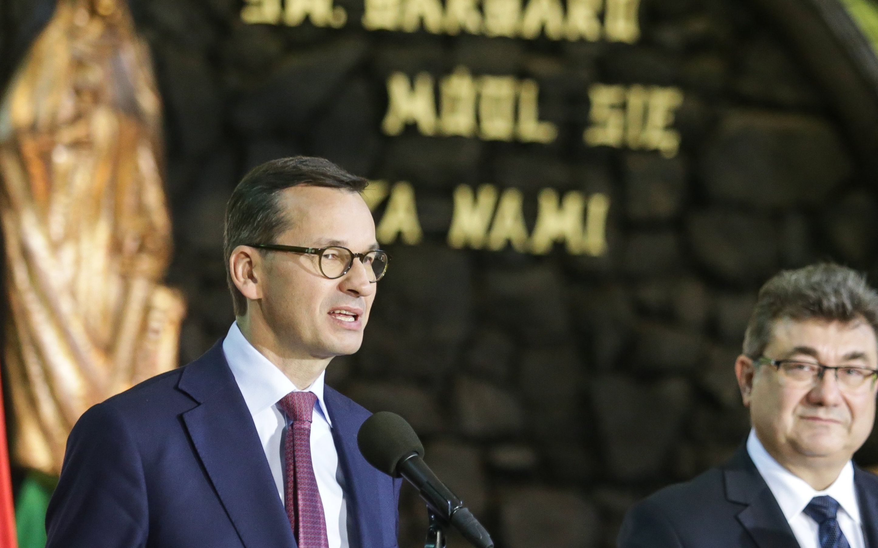 19.09.2018 Ruda Slaska . Od lewej: premier Mateusz Morawiecki , wiceminister energii Grzegorz Tobiszowski podczas wizyty premiera Mateusza Morawieckiego w Kopalni Wegla Kamiennego Ruch Ruda Bielszowice .
Fot. Dominik Gajda /  Agencja Gazeta