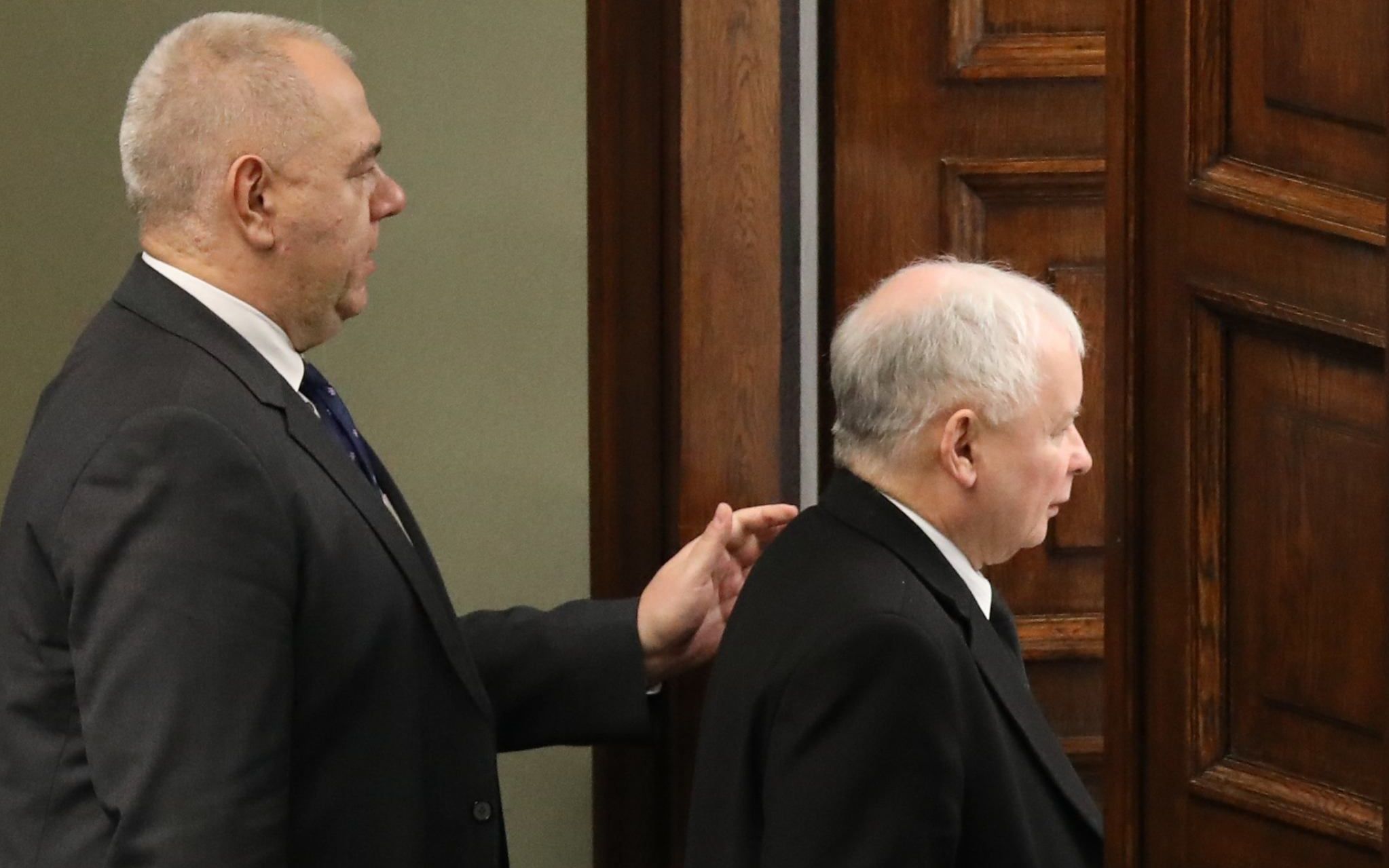 21.11.2018 Warszawa , ul Wiejska , Sejm . Jacek Sasin i  prezes PiS Jaroslaw Kaczynski  podczas posiedzenia .
Fot. Slawomir Kaminski / Agencja Gazeta