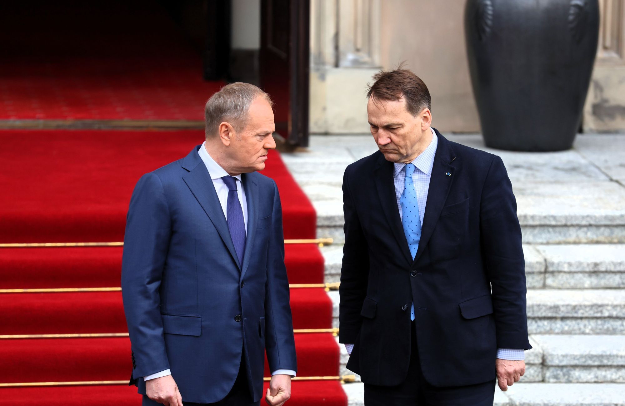 Premier Donald Tusk i szef MSZ Radosław Sikorski, Kancelaria Premiera, 28.03.2024 r.