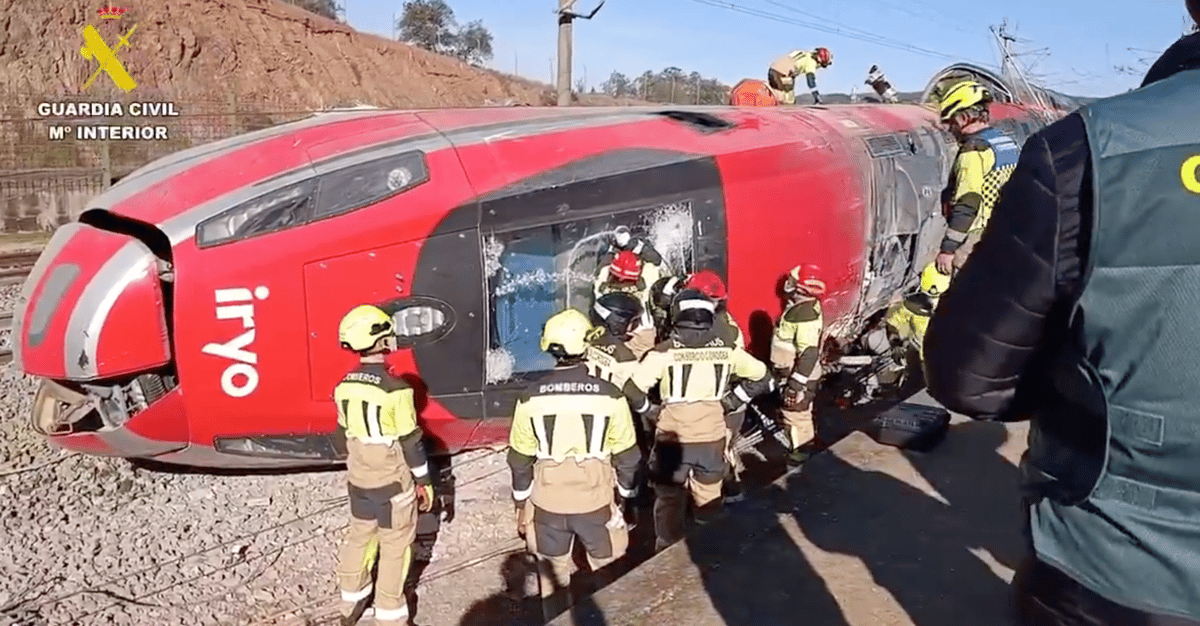 39 osób nie żyje po wykolejeniu pociągów w Hiszpanii. Co się stało na trasie z Madrytu?