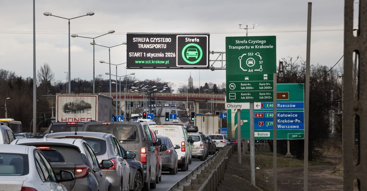 Strefa Czystego Transportu w Krakowie. Mieszkańcy podzieleni, emocje podgrzewa skrajna prawica