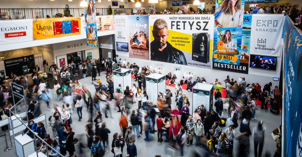 Źle, ale stabilnie. Ponad połowa Polaków w ogóle nie czyta