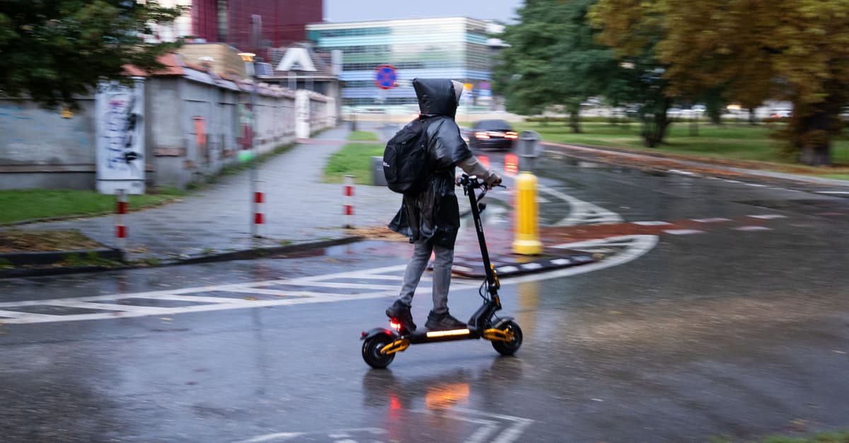 Dotkliwe mandaty za jazdę hulajnogami. 2500 zł za jazdę po alkoholu