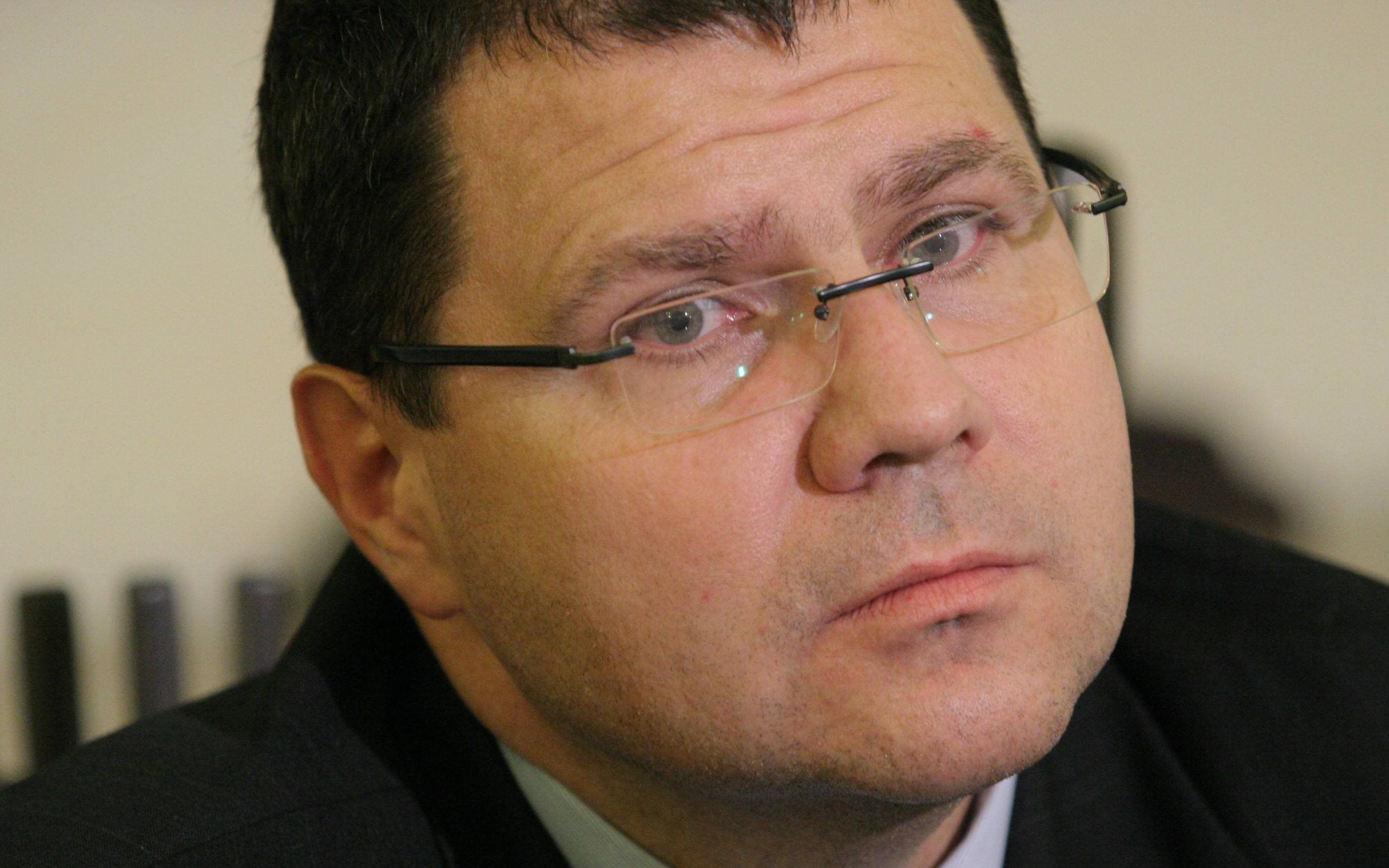 20.12.2006 WARSZAWA MINISTERSTWO SPRAW ZAGRANICZNYCH ( MSZ )  NOMINACJA STALEGO PRZEDSTAWICIELA MINISTRA SPRAW ZAGRANICZNYCH DS. KONTAKTOW POLSKO - NIEMIECKICH 
NZ. PROF. MARIUSZ MUSZYNSKI - PRZEDSTAWICIEL MSZ 
FOT. WOJCIECH SURDZIEL / AGENCJA GAZETA