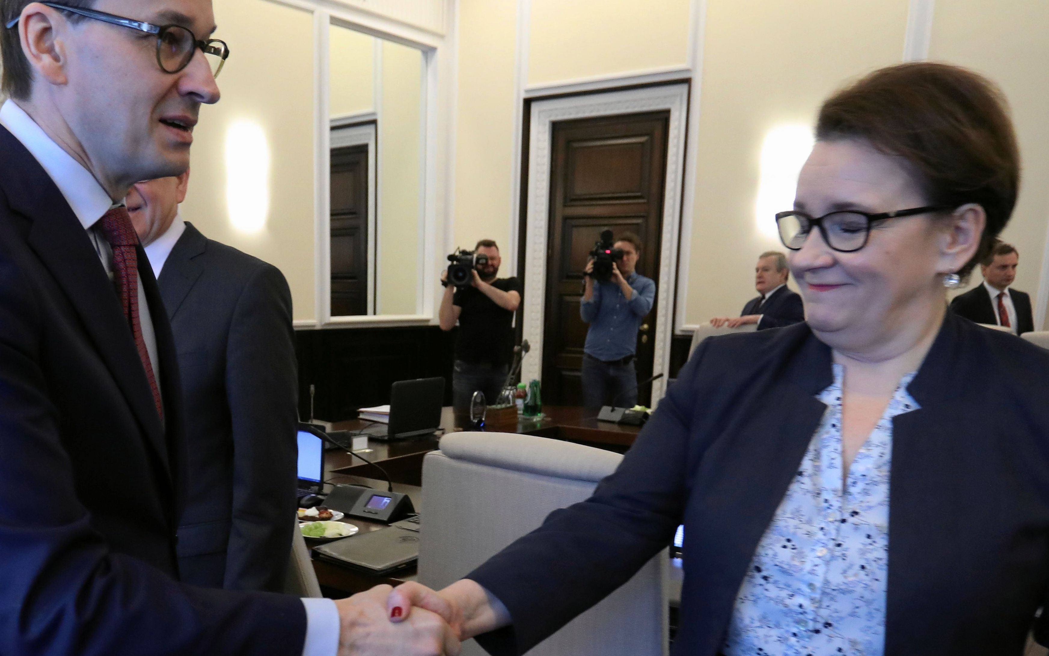 13.03.2018 Warszawa , Kancelaria Prezesa Rady Ministrow . Premier Mateusz Morawiecki i minister edukacji Anna Zalewska podczas posiedzenia rzadu. 
Fot. Slawomir Kaminski / Agencja Gazeta