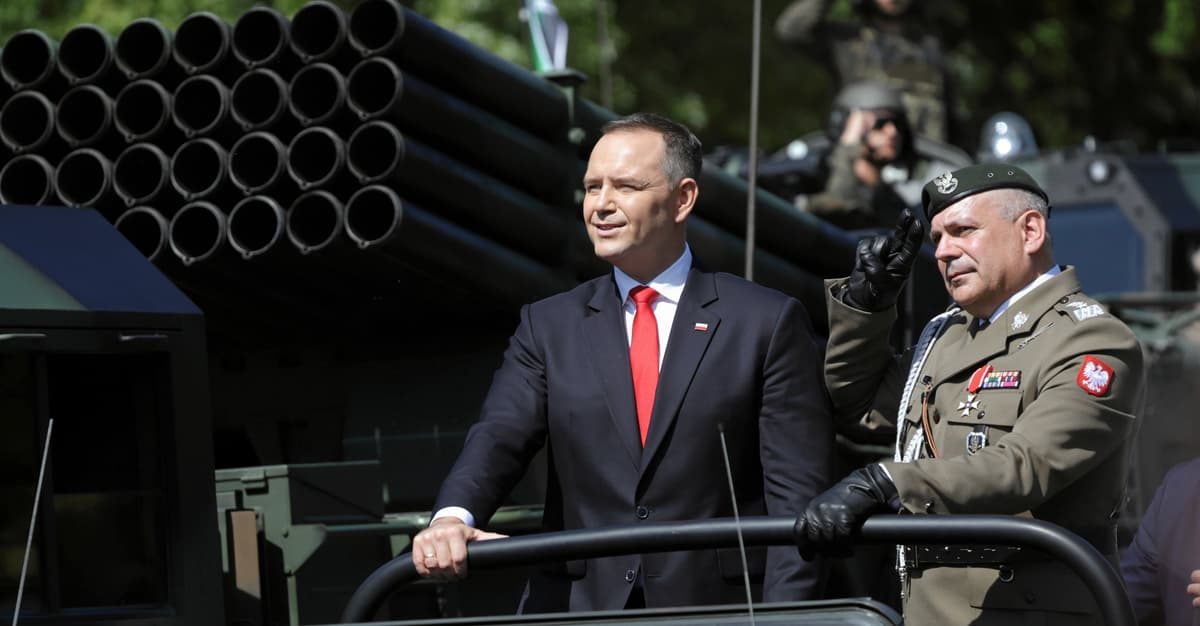 Nawrocki: musimy być najsilniejszą armią w Europie